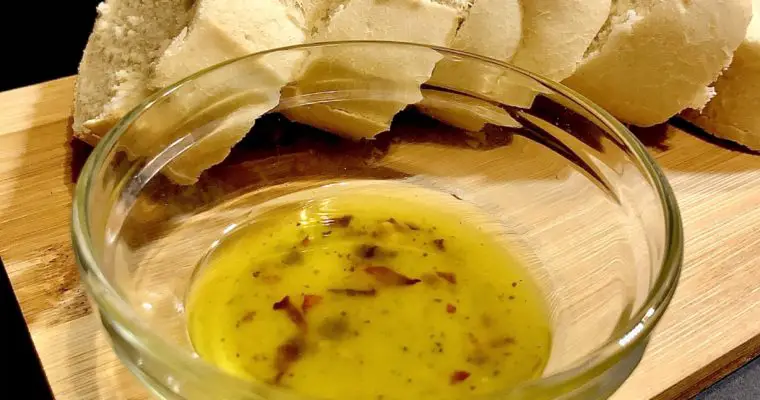 Amazing Restaurant-Style Olive Oil Bread Dip